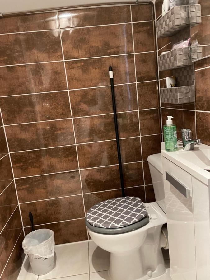 Studio Privee Vesoul -Wifi,Tv,Clim,Parking Gratuit Екстериор снимка